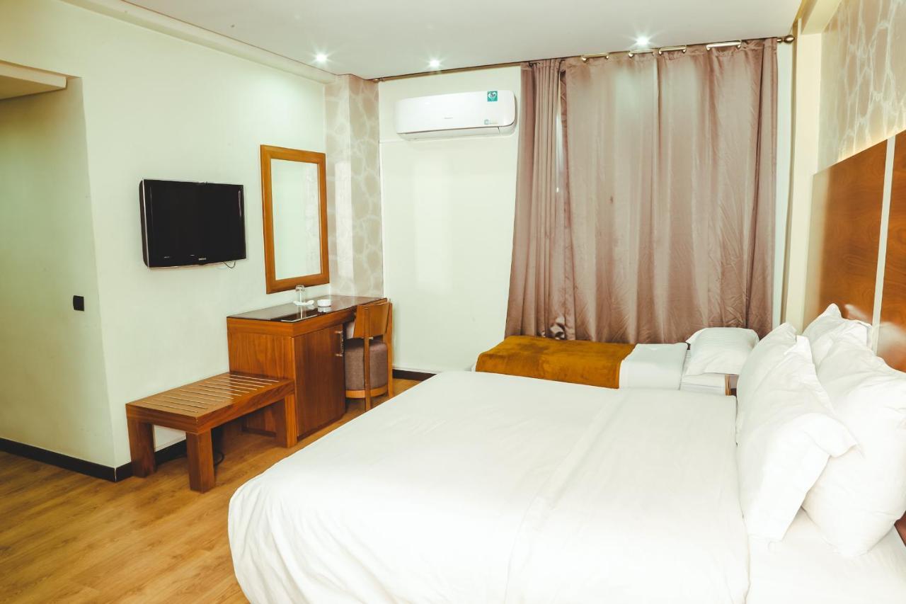 Hotel Perce Neige 이프란 외부 사진