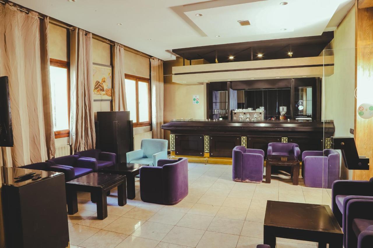 Hotel Perce Neige 이프란 외부 사진