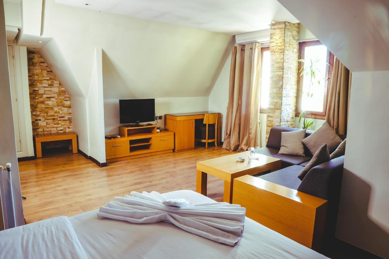 Hotel Perce Neige 이프란 외부 사진